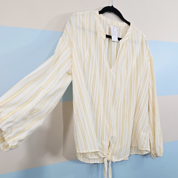 Universal Thread Plus Size Striped Tie Front Top - Picture 5 of 9